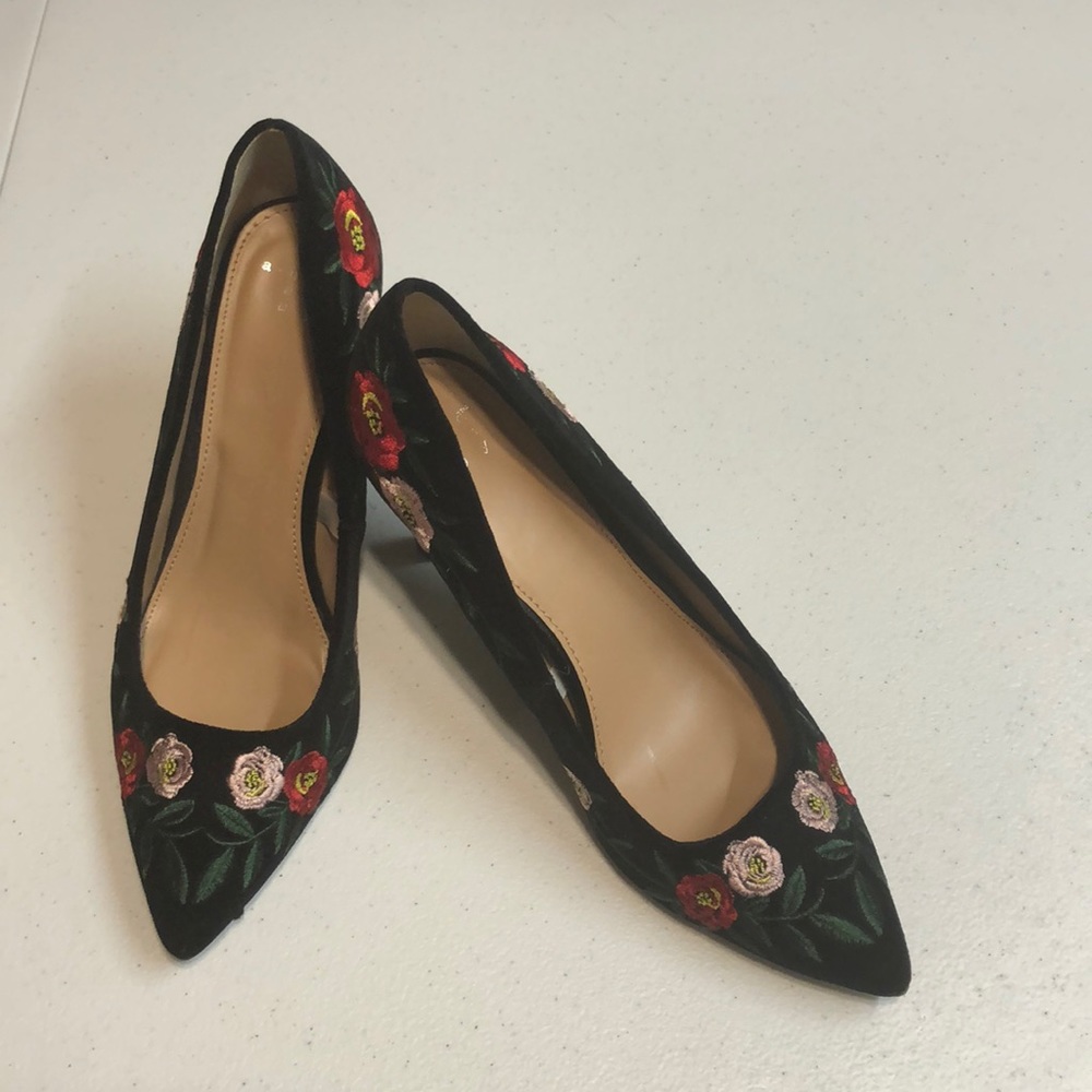 Non Brand Floral Women’s Shoes Preowned.